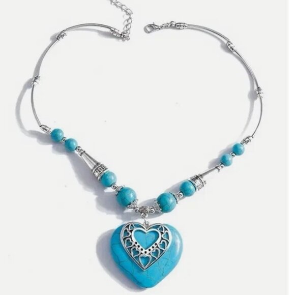 Bohemian Heart-Shaped Pendant Necklace Blue Turquoise & Electro-Plated Silver - Picture 3 of 6